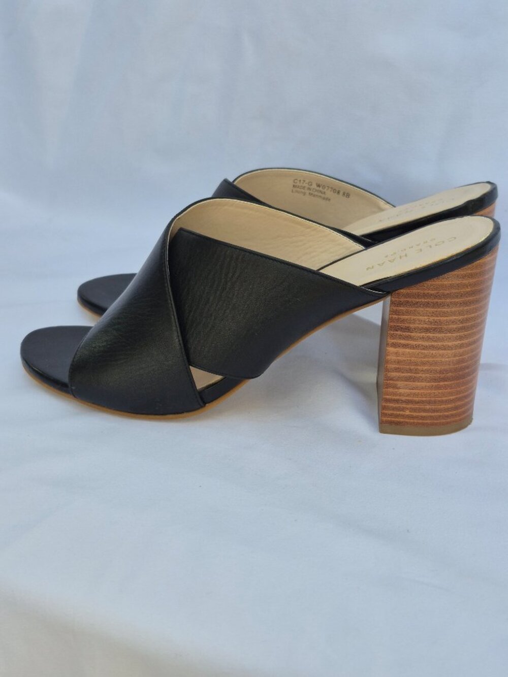 COLE HAAN Grand.OS Black Leather Block Heel Mules Women's Size 8B Sandals W07708